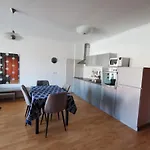 Ribaric Apartament Rab Town