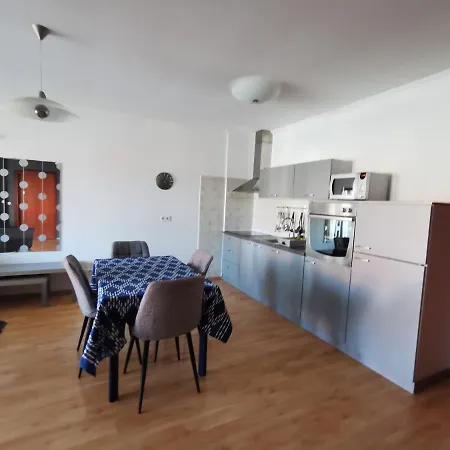 Ribaric Apartman Rab Town